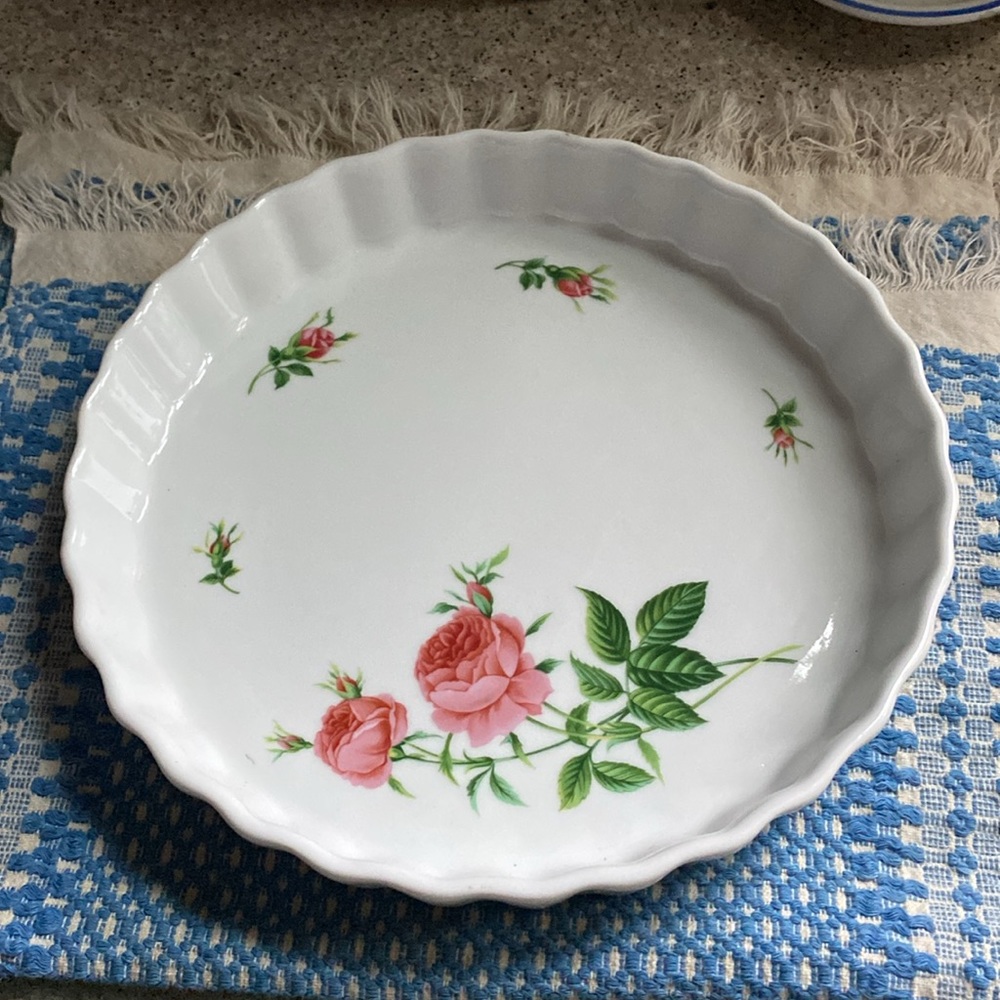 Vintage Christine Holm Porcelain Quiche Dish